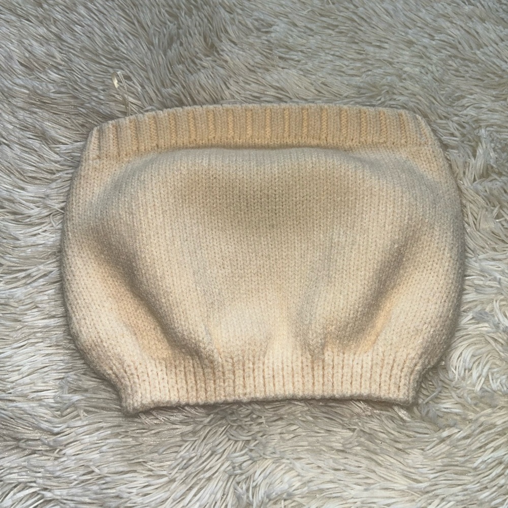 Blue Blush Cream Knit Cropped Tube Top